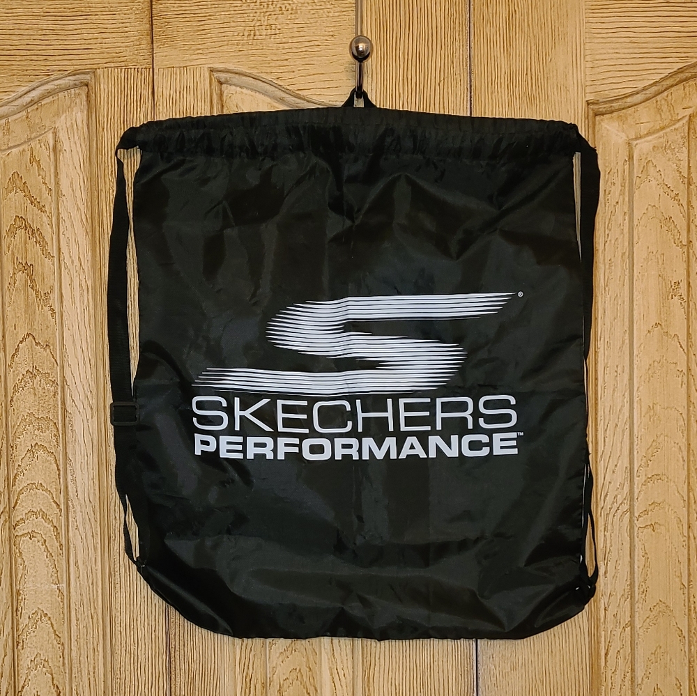 Sketchers Performance Drawsting strap bag